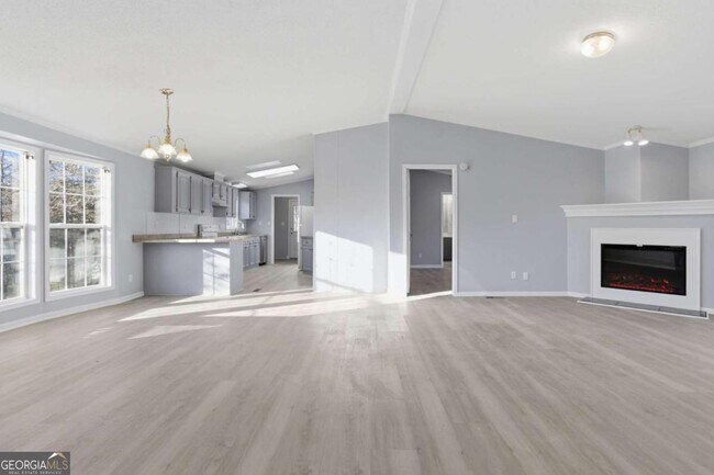 Building Photo - 5320 Long Branch Rd