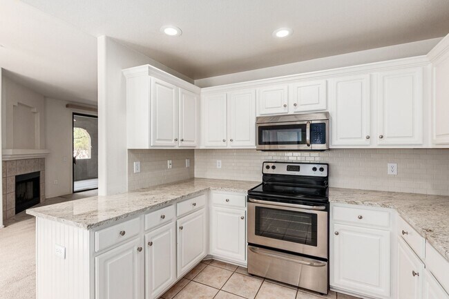 Building Photo - Beautiful 2 bed/2bath condo in Scottsdale!!