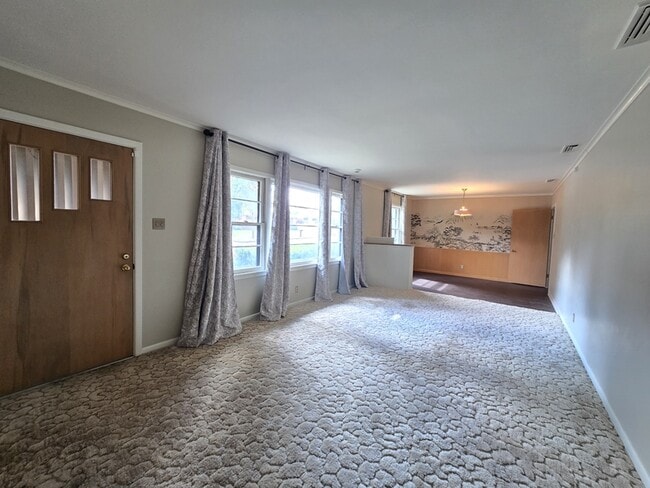 Building Photo - 516 Lehigh Pl