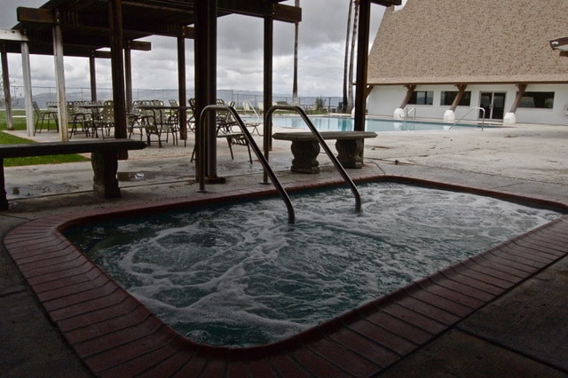 Building Photo - 3360 N Topanga Canyon Blvd