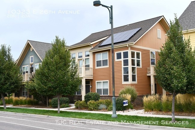 Building Photo - Stapleton Carriage Home for Rent!