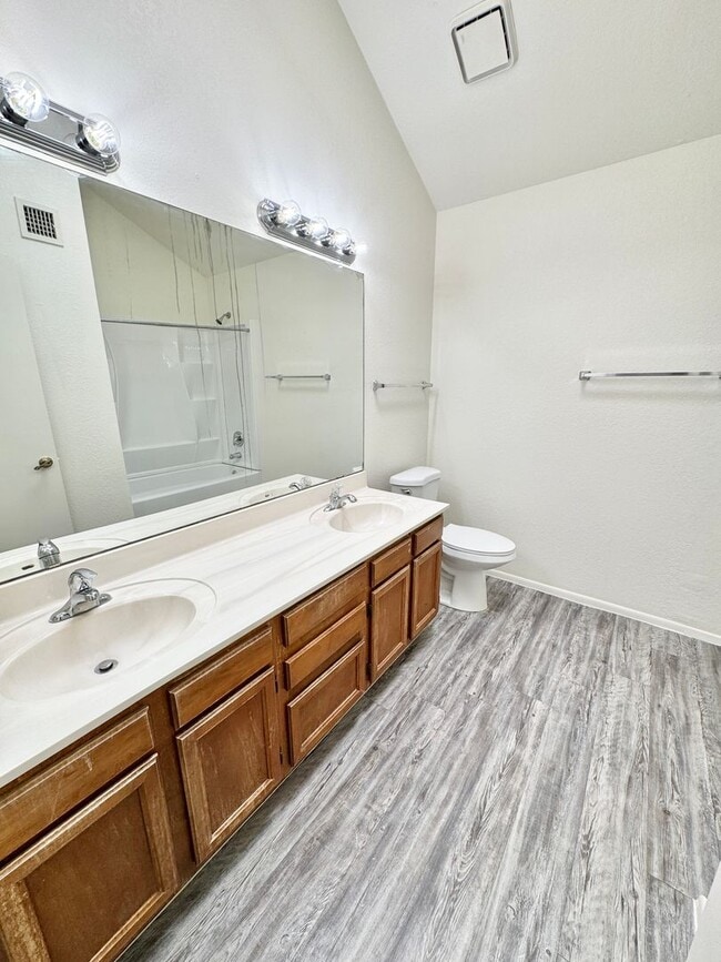 Building Photo - Two Story 3 Bedroom/2.5 Bath Home. Clean & Ready for Immediate Move-in!