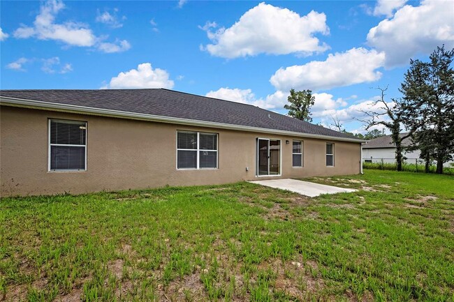 Building Photo - 12320 Papercraft Ave