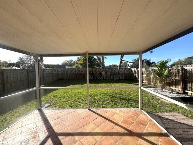 Building Photo - 2802 Curry Village Ln