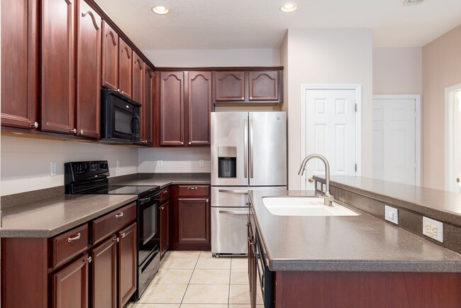 Building Photo - Lake Nona Preserve 3 bdrm townhome ready f...