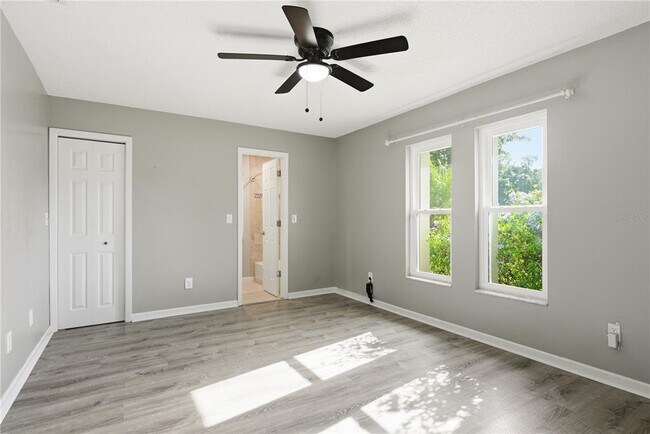 Building Photo - 2914 Cypress Green Dr