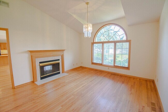 Building Photo - 2716 Spyglass Ct NW
