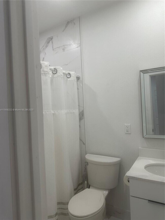 Building Photo - 11413 SW 129th Pl