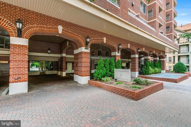 Building Photo - 1276 N Wayne St