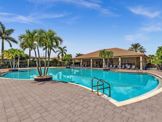 Building Photo - 8926 W 35th Ct