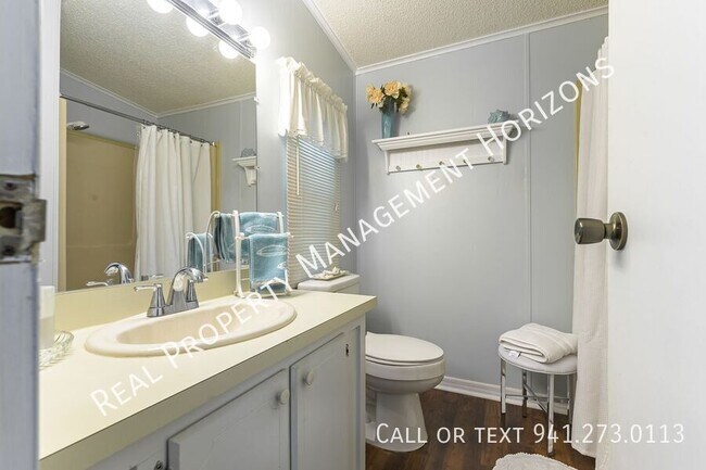 Building Photo - 317 Bougainvillea Cir