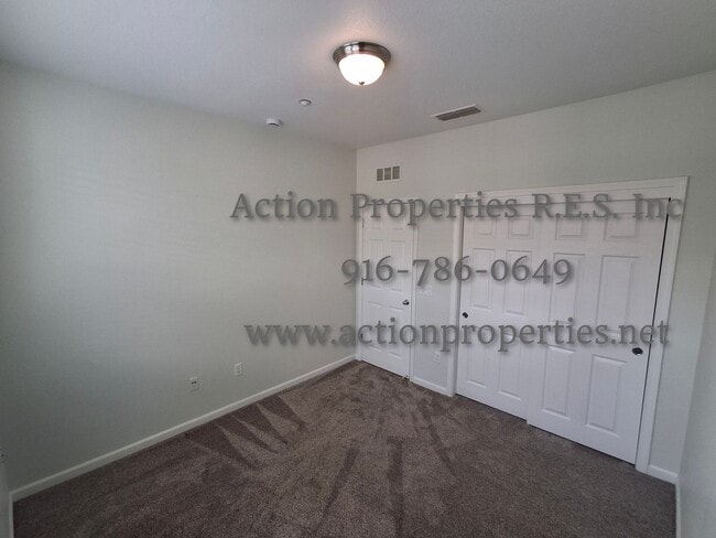 Building Photo - 2308 Las Palomas Loop