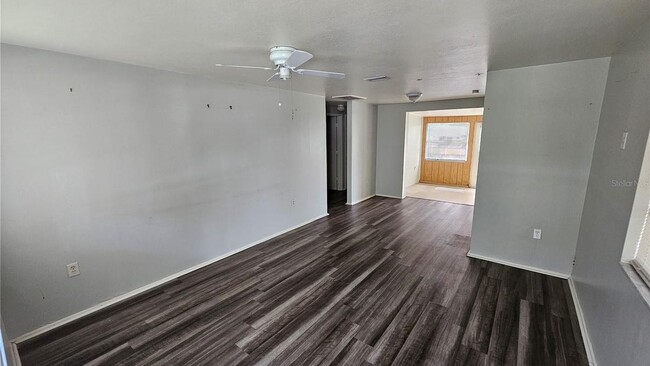 Building Photo - 2049 Florida Ave