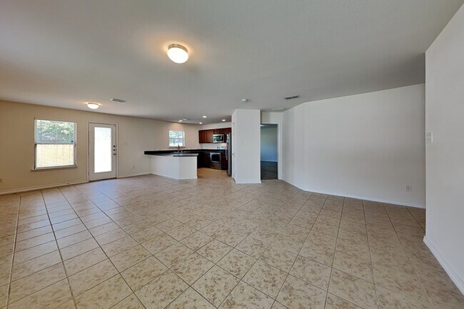 Building Photo - 14625 Briarcrest Dr
