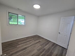 Building Photo - 1416 Weaver Ave