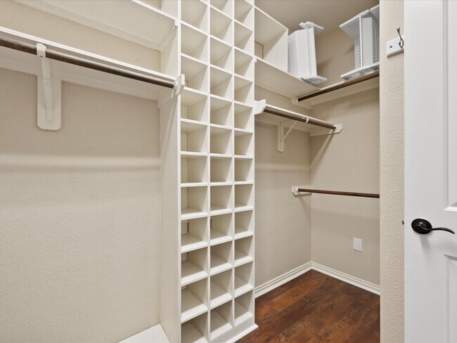 Building Photo - 23468 Aiken Woods Dr