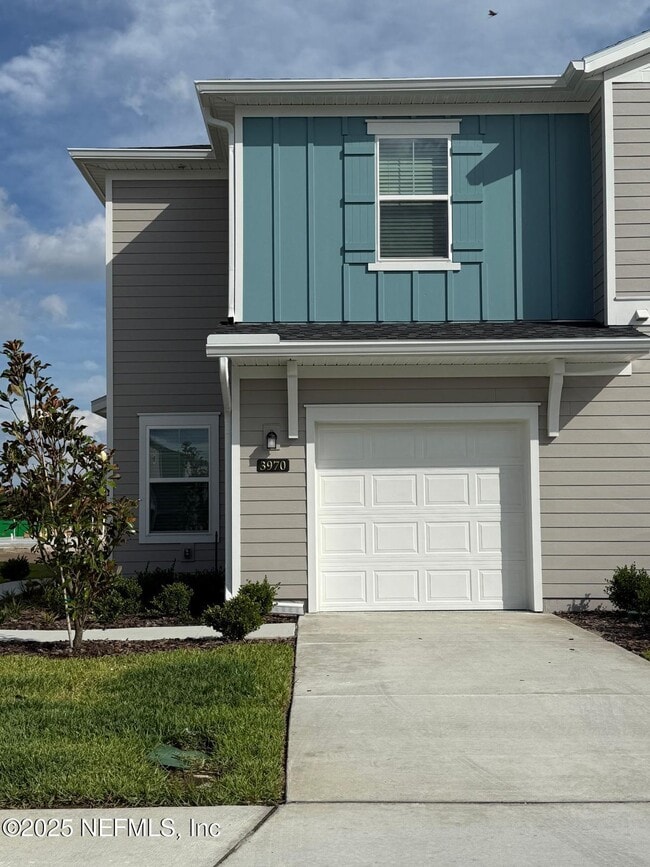 Building Photo - 3970 Silver Hay Ln
