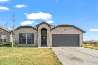 Building Photo - Beautiful 3/2/2 in Frenship ISD
