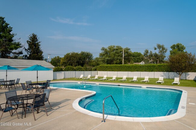 Building Photo - 1 First Street