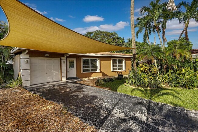 Building Photo - 2031 NW 39th Ct