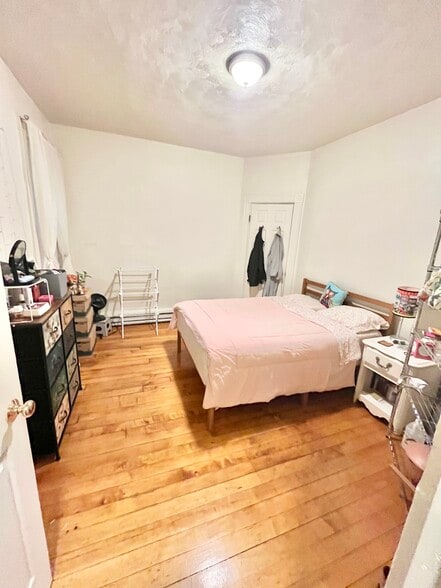 Building Photo - 614 Columbus Ave