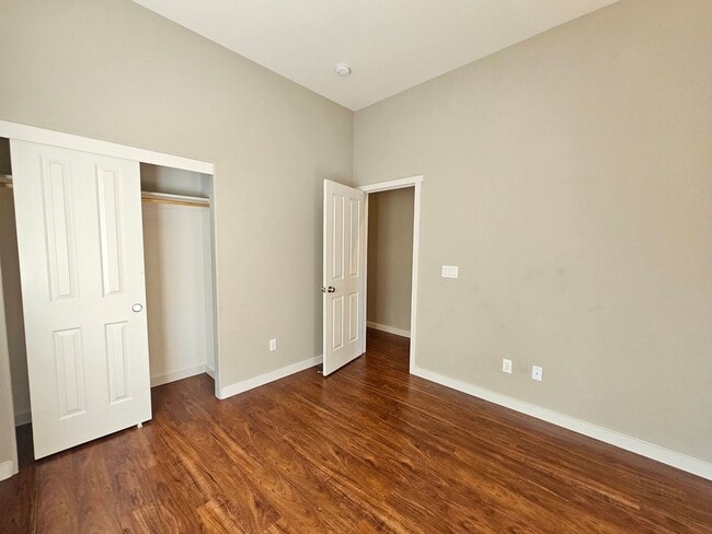 Building Photo - Gorgeous 4 Bedroom on Kiley Ranch