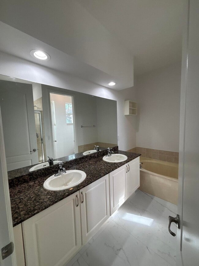 Building Photo - 2789 Eagle Rock Cir