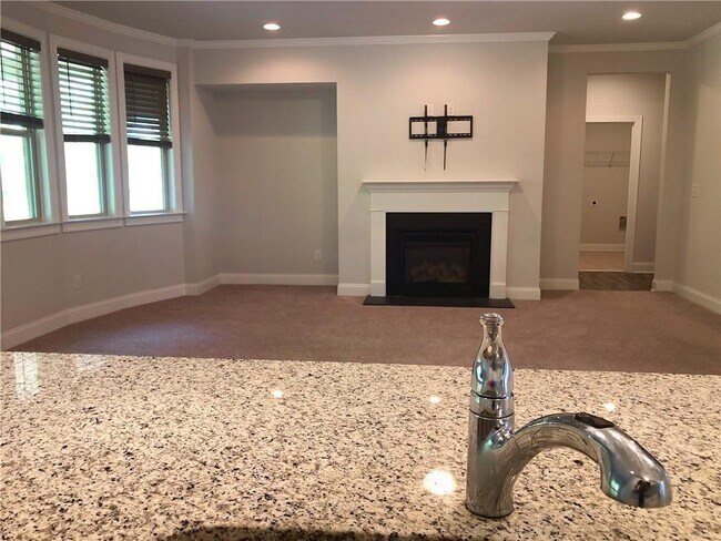 Building Photo - 2691 River Cane Wy