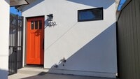 Building Photo - 5928 Estelle St