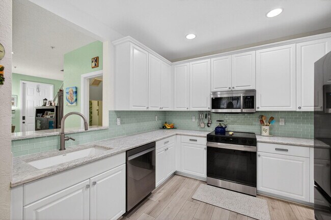 Building Photo - 4345 Parkside Dr