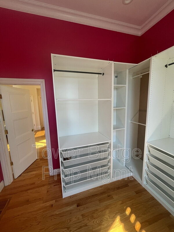 Building Photo - 3154 53rd St