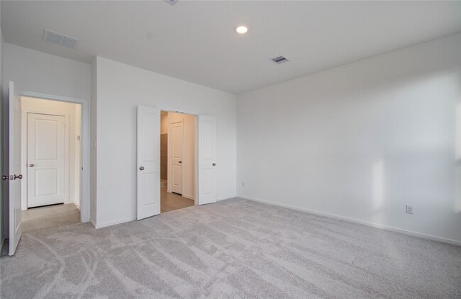 Building Photo - 26503 Foxtail Fern Dr