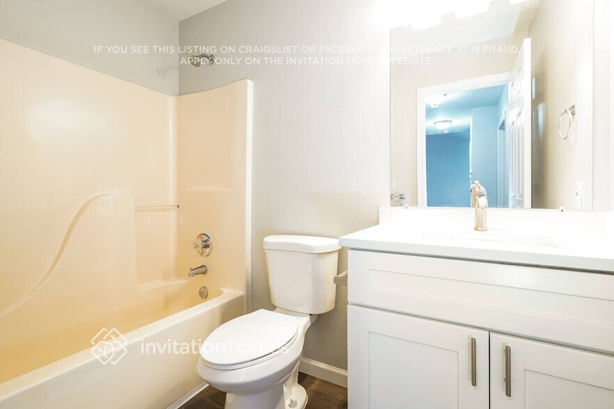 Building Photo - 4820 50th Ave SE