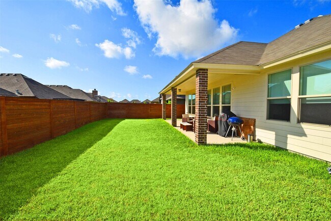 Building Photo - 8158 Luz de Luna St