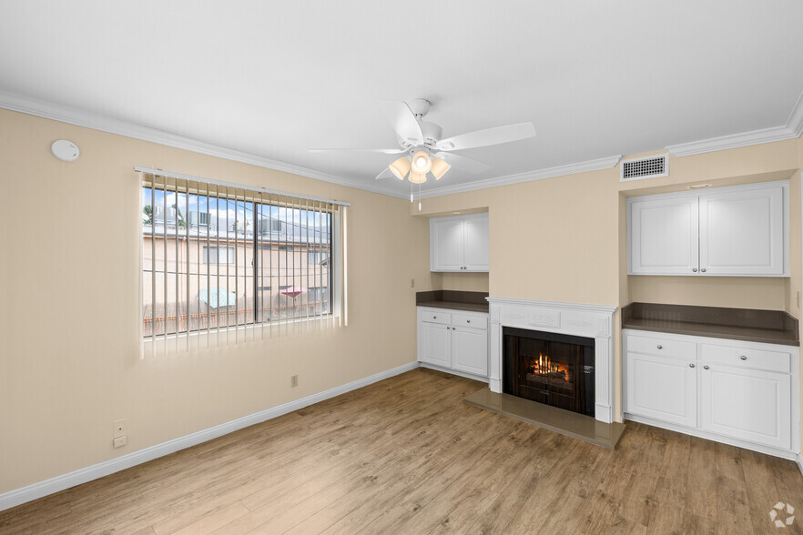 Primary Photo - 301 East Verdugo Ave