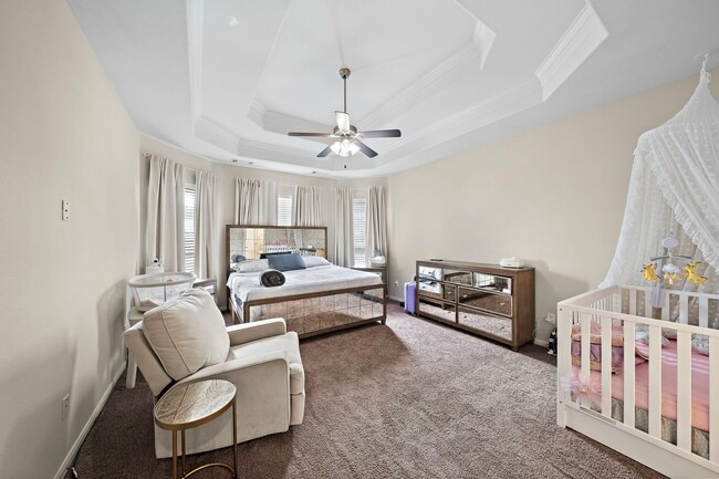 Building Photo - 3627 Grand Prom