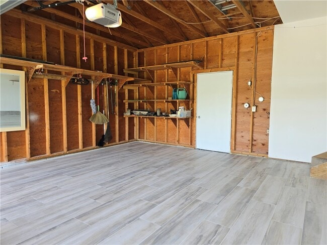 Building Photo - 51 Grangerford Heights