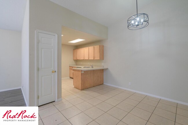 Building Photo - Charming 3 Bed, 2 Bath Home in the Heart of St. George!