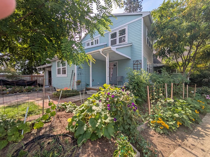 Building Photo - 4185 Monroe Ave NE