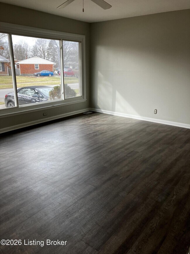 Building Photo - 3823 Manner Dale Dr