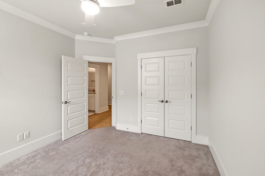 Building Photo - 2648 Balena Dr