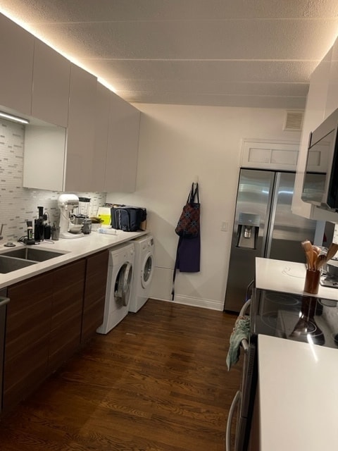 Building Photo - 1153 S Plymouth Ct