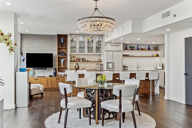 Building Photo - 3030 McKinney Ave