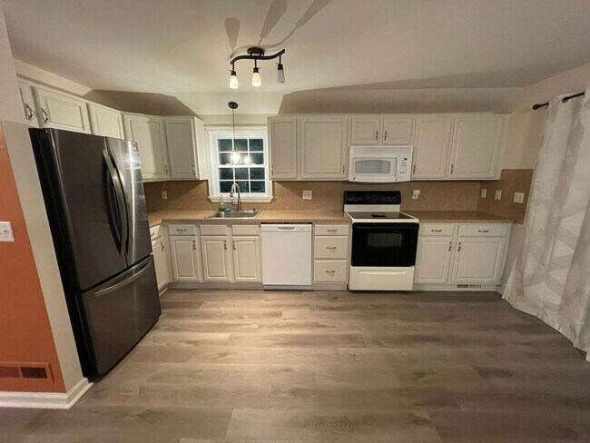 Updated Kitchen - 15 Halls Hl