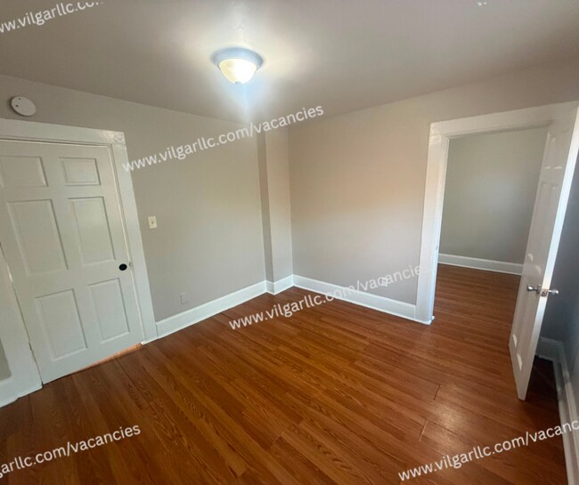 Building Photo - 5025 Tod Ave