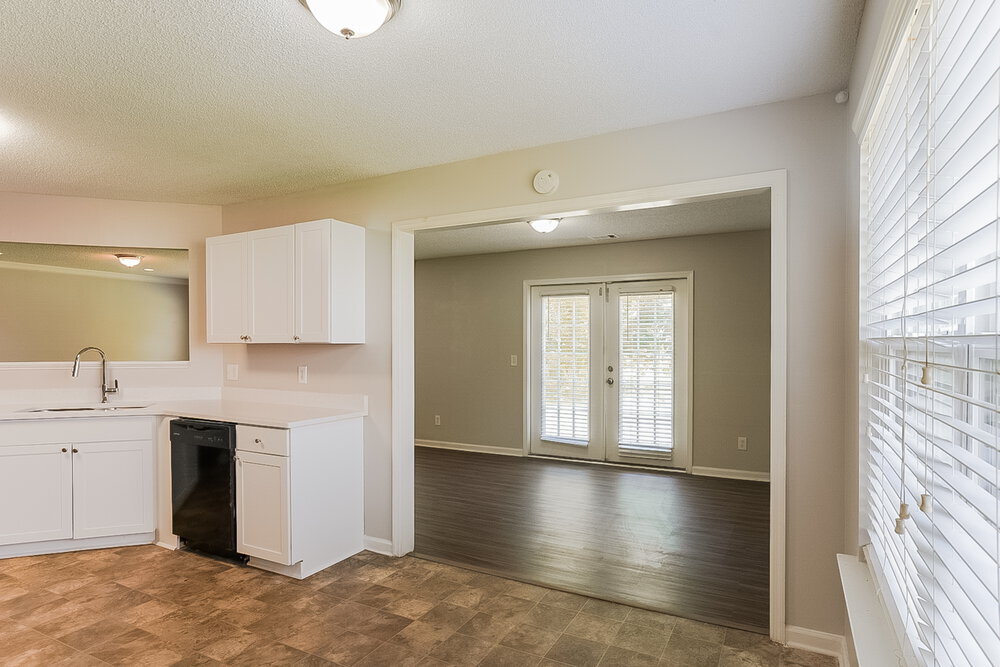 Building Photo - 6726 Brookfield Way