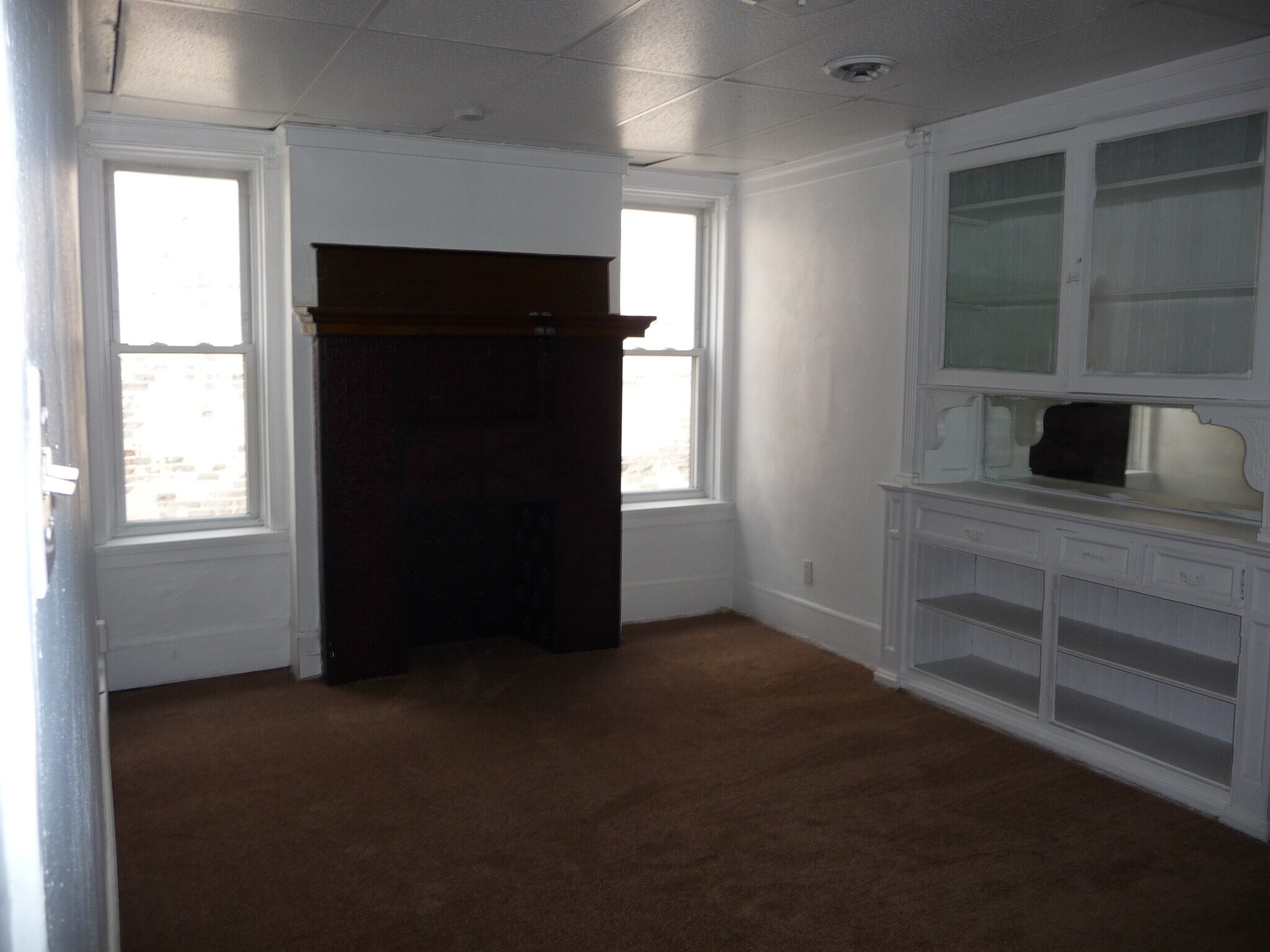 Building Photo - 218 N Craig St