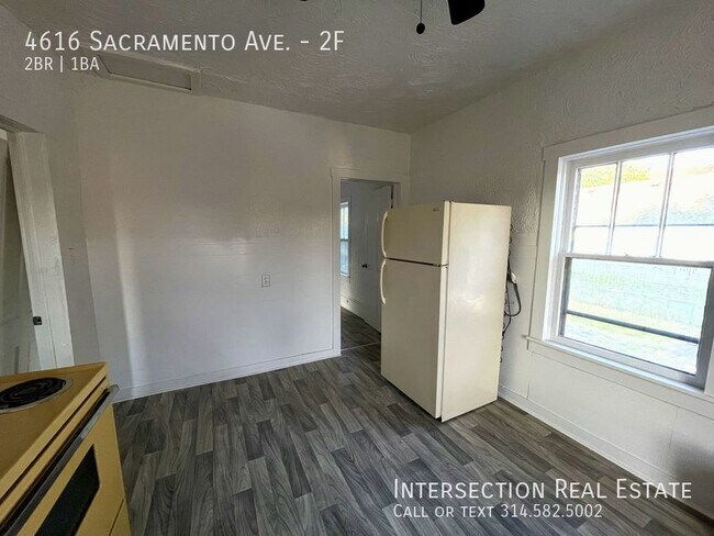 Building Photo - 4616 Sacramento Ave