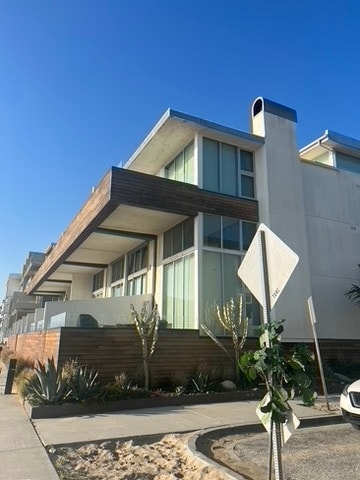 Building Photo - 7 Fleet St