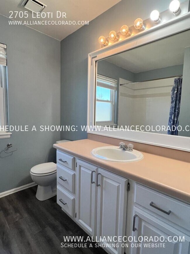 Building Photo - 2705 Leoti Dr